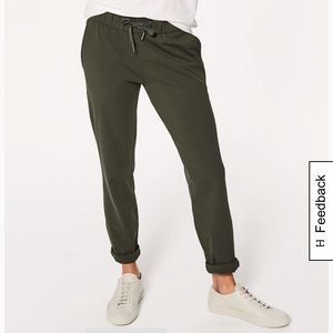 Lululemon On the Fly Pant 28"